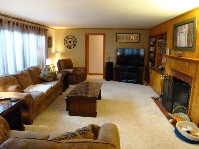 115 N Mclean Blvd, Elgin, IL 60123 photo 2
