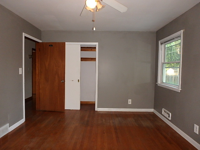 636 Meyer Ct, Aurora, IL 60506 photo 11