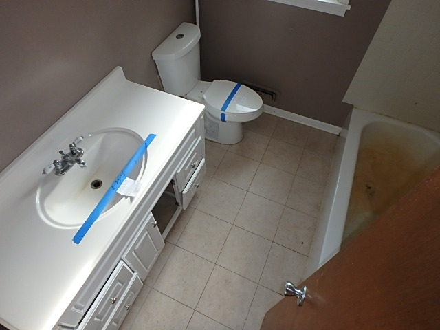 636 Meyer Ct, Aurora, IL 60506 photo 7