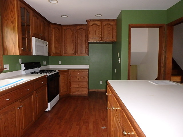 636 Meyer Ct, Aurora, IL 60506 photo 5
