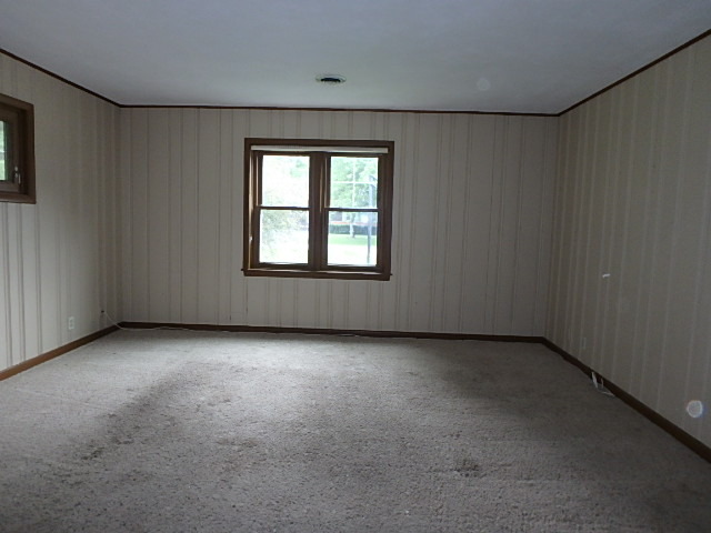 636 Meyer Ct, Aurora, IL 60506 photo 13