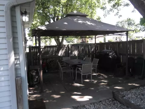 327 E Devlin St, Spring Valley, IL 61362 photo 11
