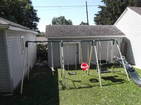 327 E Devlin St, Spring Valley, IL 61362 photo 12