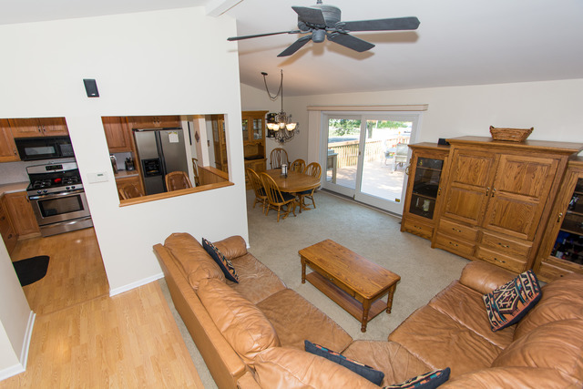253 Hill Ave, Bartlett, IL 60103 photo 2