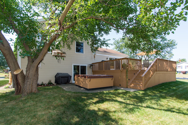 253 Hill Ave, Bartlett, IL 60103 photo 19