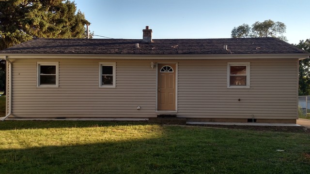 124 Bluff St, Aurora, IL 60505 photo 13