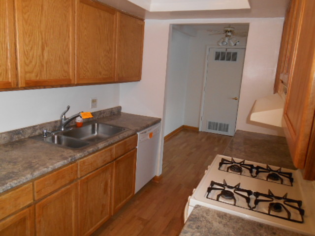 1756 Fayette Walk #d, Hoffman Estates, IL 60169 photo 2
