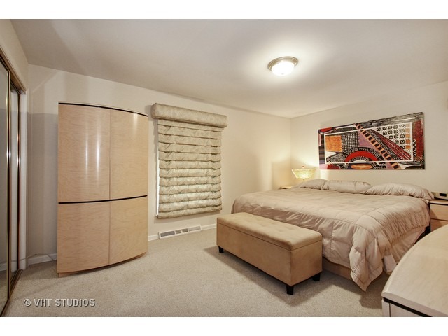 33 Graymoor Ln, Olympia Fields, IL 60461 photo 10