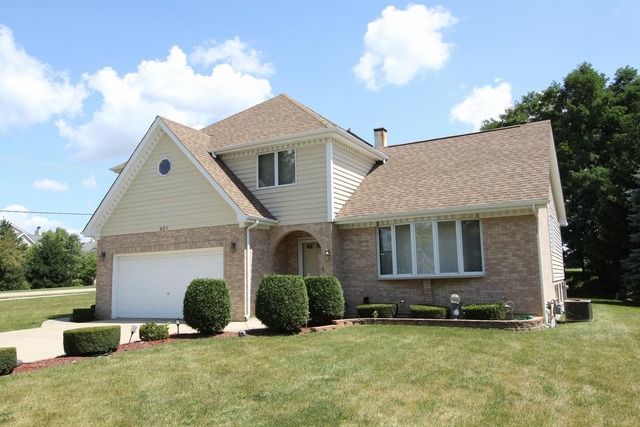 401 Hillandale Dr, Bartlett, IL 60103 photo 1