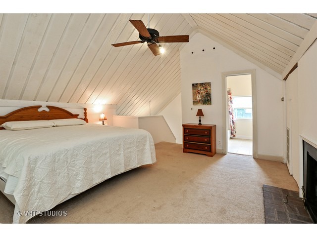 721 N Main St, Wheaton, IL 60187 photo 8