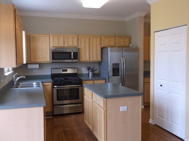 10690 Cape Cod Ln, Huntley, IL 60142 photo 2