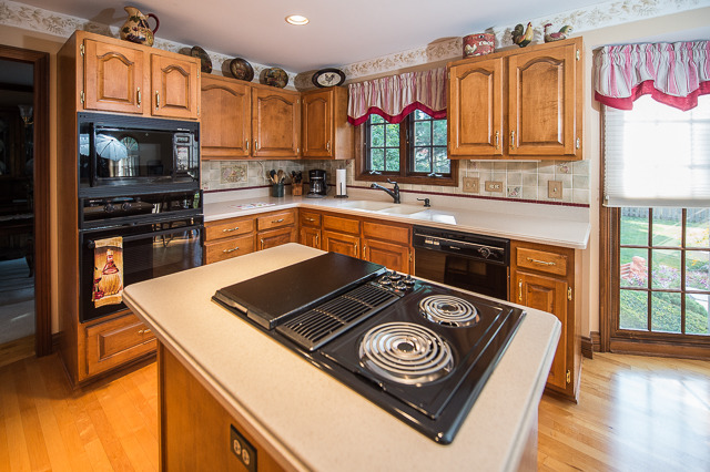 813 Francine Dr, Bartlett, IL 60103 photo 8