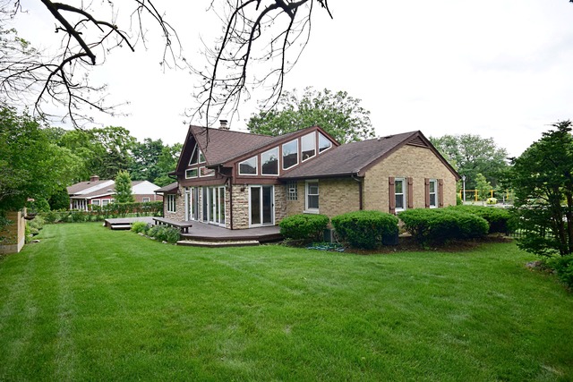 297 E May St, Elmhurst, IL 60126 photo 23