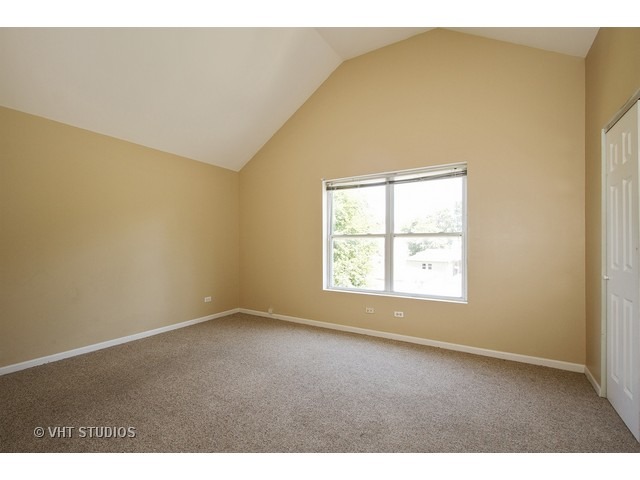 9357 S Avalon Ave, Chicago, IL 60619 photo 8