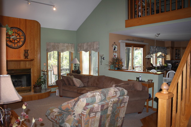 1807 W Sundown Ln, Johnsburg, IL 60051 photo 11
