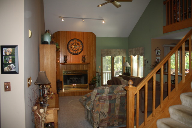 1807 W Sundown Ln, Johnsburg, IL 60051 photo 10