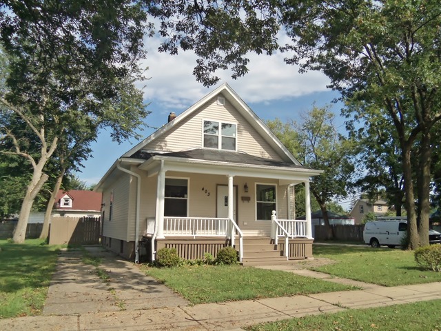 403 N Porter St, Elgin, IL 60120 photo 2