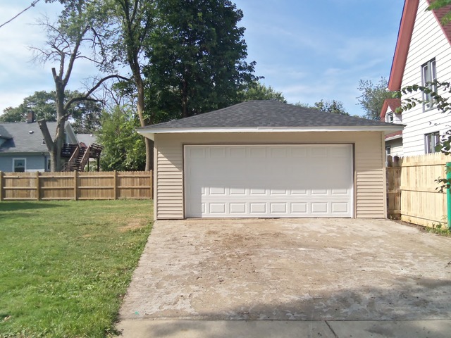 403 N Porter St, Elgin, IL 60120 photo 25