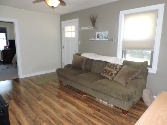 695 S Yates Ave, Kankakee, IL 60901 photo 3