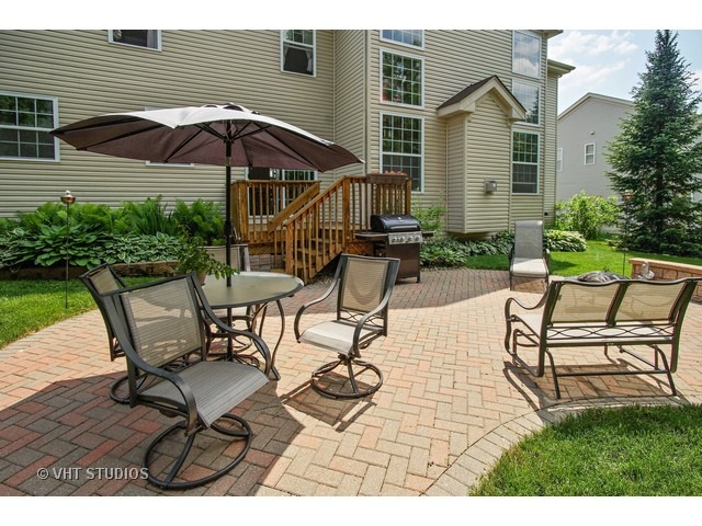 5764 Red Oak Dr, Hoffman Estates, IL 60192 photo 15