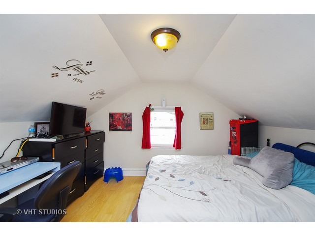 3111 N Kilpatrick Ave, Chicago, IL 60641 photo 8