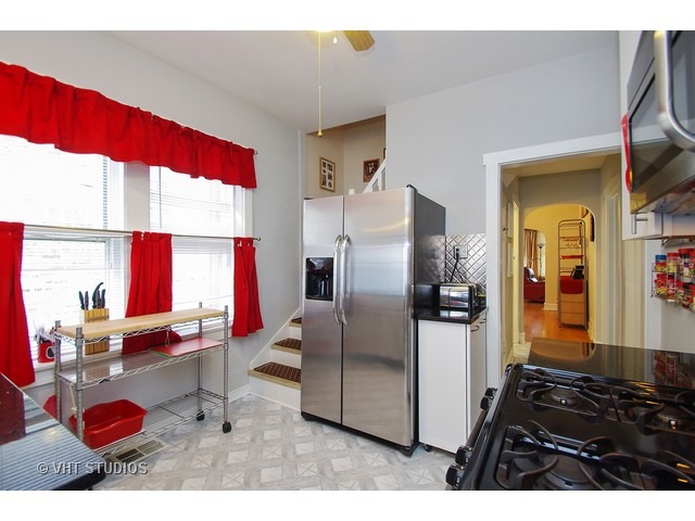 3111 N Kilpatrick Ave, Chicago, IL 60641 photo 3