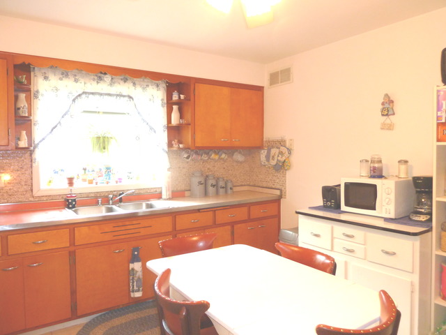8207 44th St, Lyons, IL 60534 photo 7
