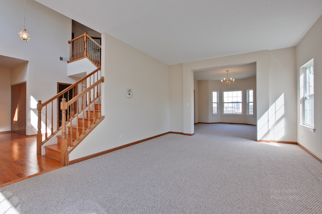 3938 Nicholas Ct, Aurora, IL 60504 photo 4