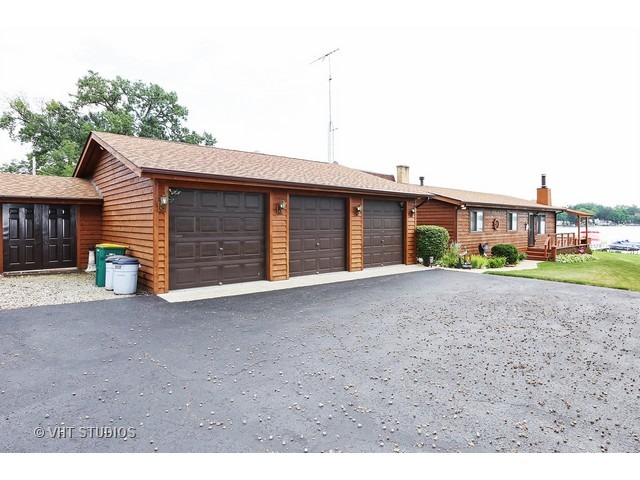 151 Eagle Point Rd, Fox Lake, IL 60020 photo 10