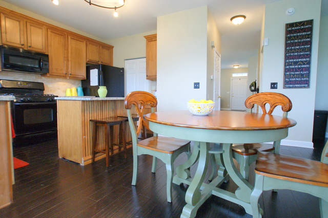 1204 Devon Dr, Antioch, IL 60002 photo 11