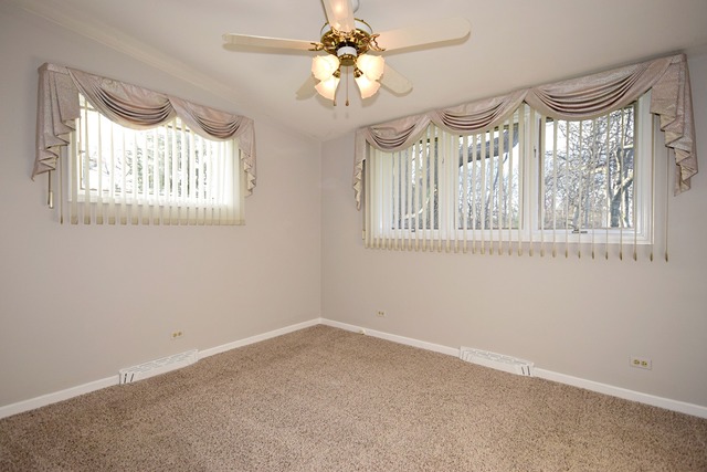 650 E Belmont Ave, Addison, IL 60101 photo 12