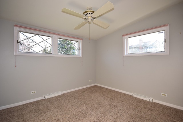 650 E Belmont Ave, Addison, IL 60101 photo 11