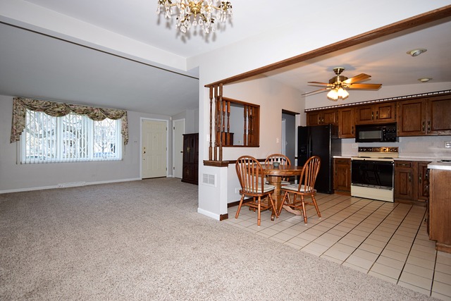 650 E Belmont Ave, Addison, IL 60101 photo 20