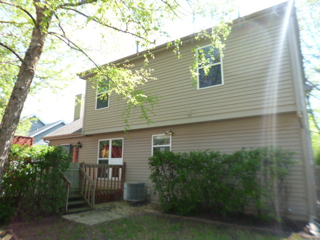 1064 Little Falls Dr, Elgin, IL 60120 photo 23