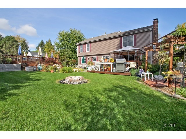 4999 Adele Dr, Gurnee, IL 60031 photo 9