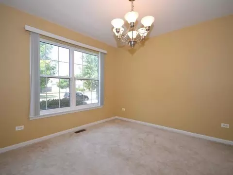 1708 Courtwright Dr, Plainfield, IL 60586 photo 3