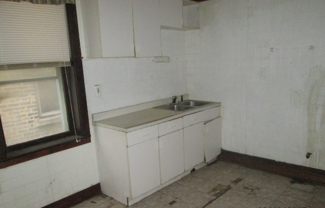 4132 W Cermak Rd, Chicago, IL 60623 photo 10