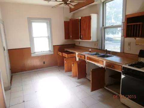 532 Bourbonnais St E, Kankakee, IL 60901 photo 6