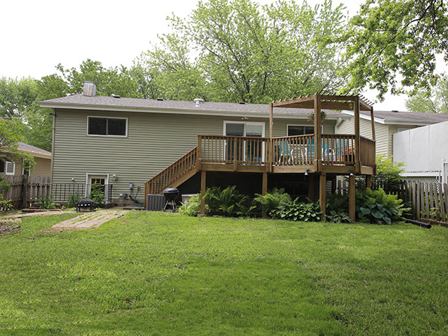 1315 Elm St, Wheaton, IL 60189 photo 12