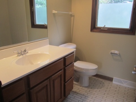 1915 Cherry St, Wheaton, IL 60187 photo 8