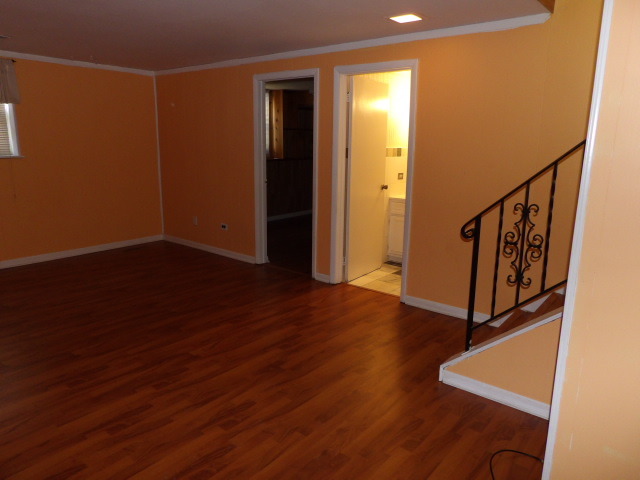 10 Devonshire Cir, Elgin, IL 60123 photo 6