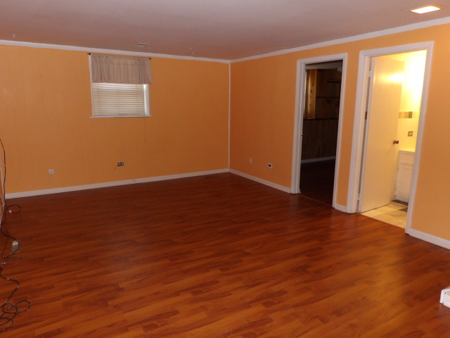 10 Devonshire Cir, Elgin, IL 60123 photo 7