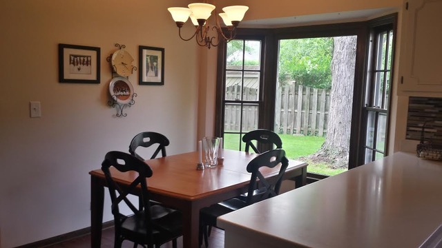 1983 Somerset Ln, Wheaton, IL 60189 photo 7