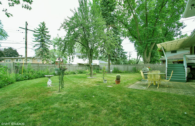 486 Munroe Cir, Des Plaines, IL 60016 photo 10