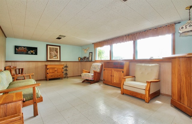 486 Munroe Cir, Des Plaines, IL 60016 photo 5
