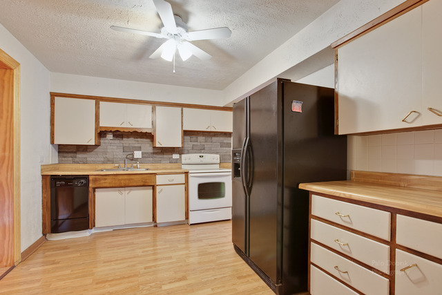 809 Wedel Ln, Glenview, IL 60025 photo 4