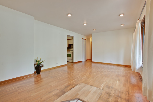 809 Wedel Ln, Glenview, IL 60025 photo 3