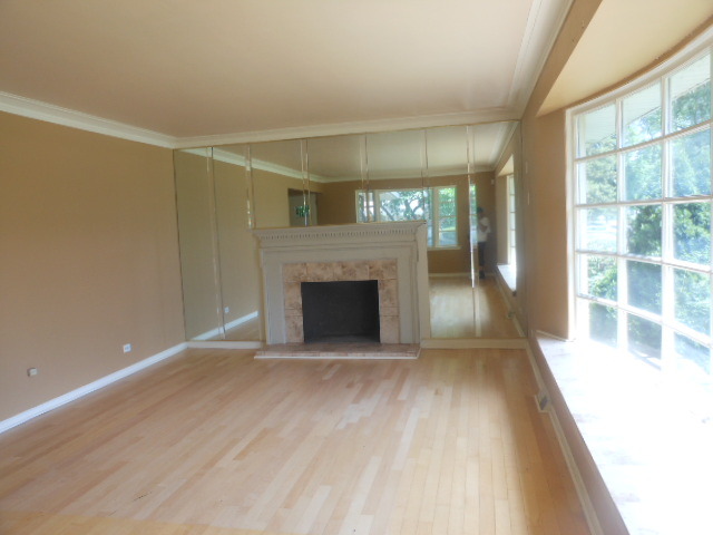 17 W 150th St, Harvey, IL 60426 photo 4