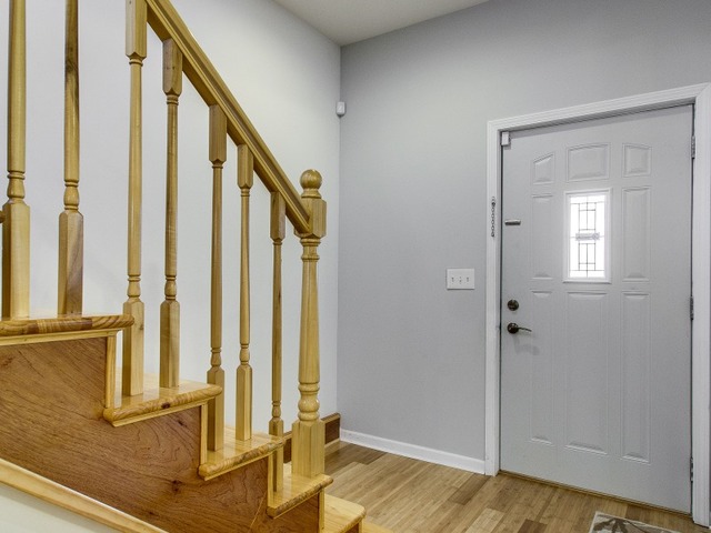 5403 W Rice St, Chicago, IL 60651 photo 2