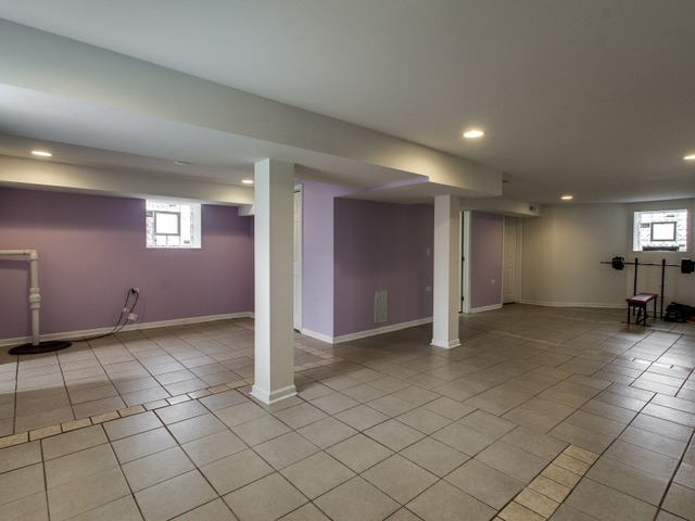 5403 W Rice St, Chicago, IL 60651 photo 18